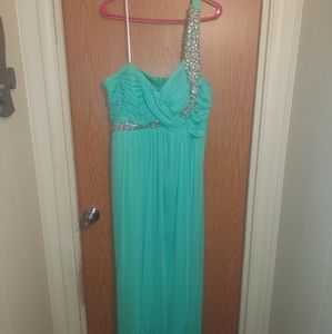 Plus size formal dress
